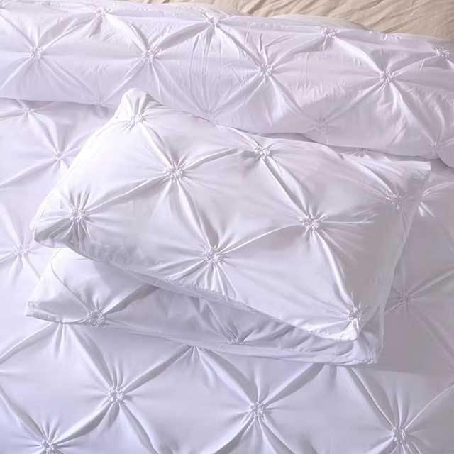 3-Piece Queen Duvet Cover Set – Gray Bed in a Bag with Pillowcases, No Comforter Included