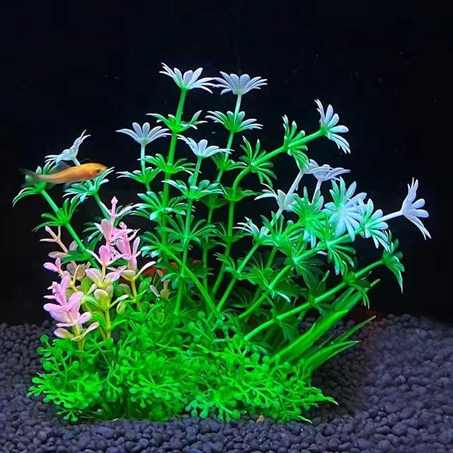 Aquarium Artificial Plant Decoration – 5.5 Inch Plastic Water Grass, Fish Tank Ornament for Aquascaping & Fish Bowl Decor