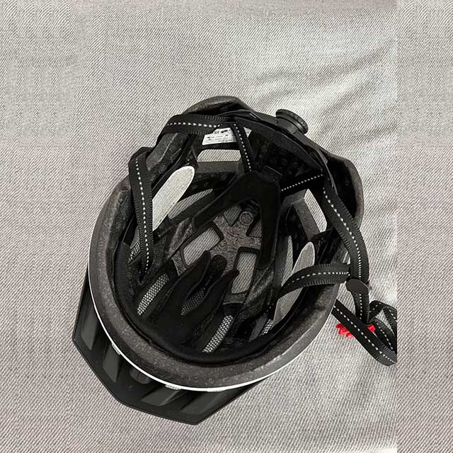 Bicycle helmet with removable rear light
