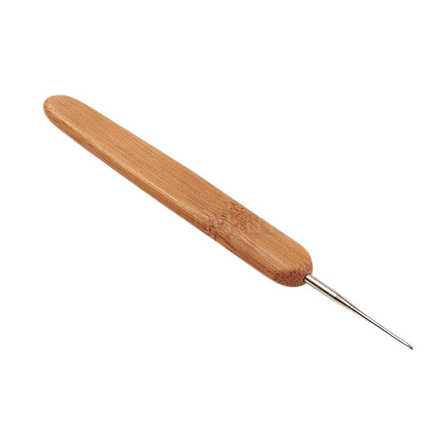 Crochet Needle for Hair Braiding – Latch Hook with Plastic & Bamboo Handle, Dreadlock Crochet Hook Tool for Kids & Adults, 0.75mm Pin (Sienna, 133x13.5x5mm)