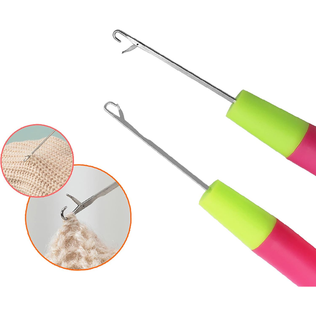 Crochet Needle for Hair Braiding – Latch Hook with Plastic & Bamboo Handle, Dreadlock Crochet Hook Tool for Kids & Adults, 0.75mm Pin (Sienna, 133x13.5x5mm)