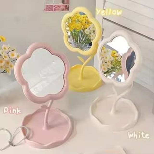 Sunflower Shaped Desktop Makeup Mirror with Jewelry & Hair Accessories Tray – High-Definition Dressing Mirror for Home Décor