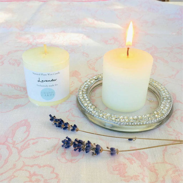 Elegant Glass Diamanté Candle Plate – Shimmering Candle Holder for Luxe Home Décor