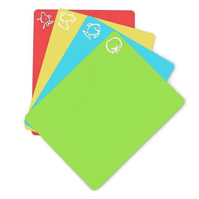 Set of 4 Flexible Non-Slip Cutting Mats – 15"x12" Plastic Chopping Boards with Food Icons for Kitchen Prep