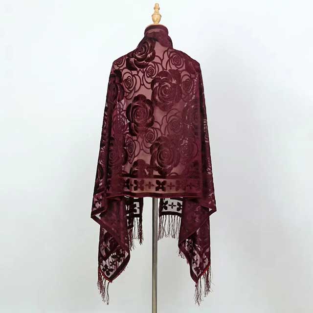 2025 New Women’s Lace Flower Silk Scarf – Gradient Hollow Cut Floral Shawl for Spring & Beach Wraps