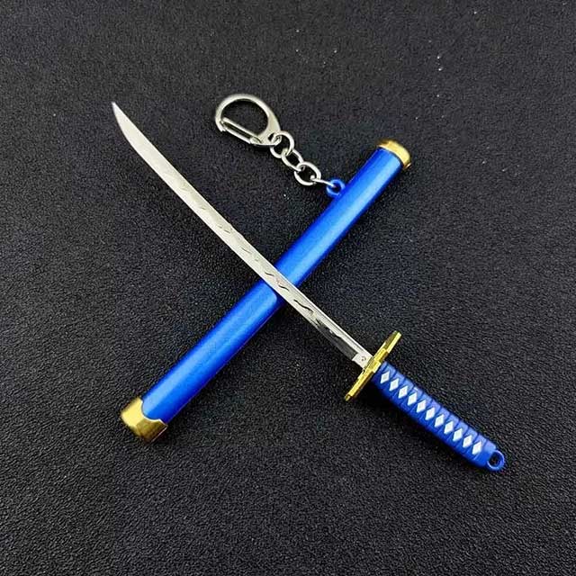 Mini Roronoa Zoro Samurai Sword Keychain – Anime Katana with Plastic Scabbard for Men, Cosplay & Gifts