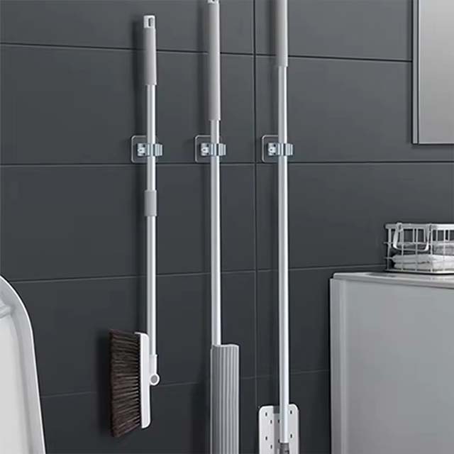Mop & Broom Wall-Mounted Storage Rack – Suction Hanging Pipe, Waterproof Traceless Mop Clip for Bathroom Organization