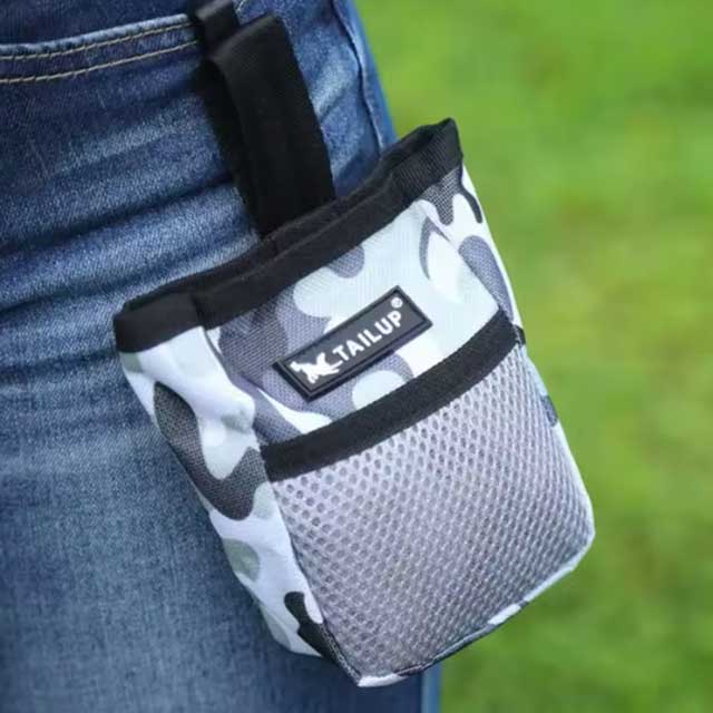 Portable Dog Training Treat Bag – Oxford Fabric Waist Pouch for Pet Snacks, Outdoor Walking & Training
