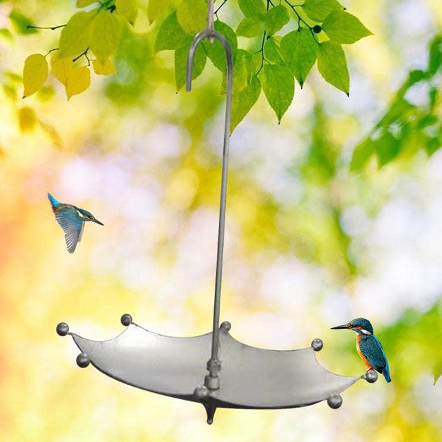 Retro Umbrella-Shaped Hanging Bird Bath & Feeder – Rusty Outdoor Bird Tray & Garden Decoration