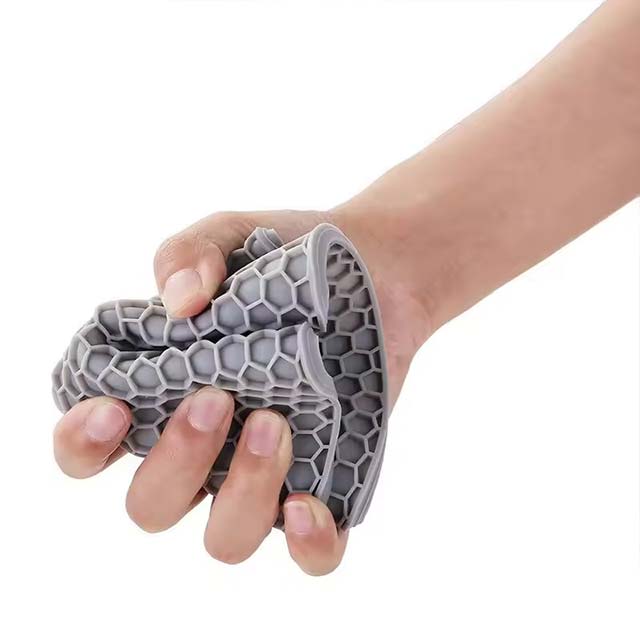 Round Heat-Resistant Silicone Mat – Non-Slip Drink Coasters & Thickened Pot Holder Placemat