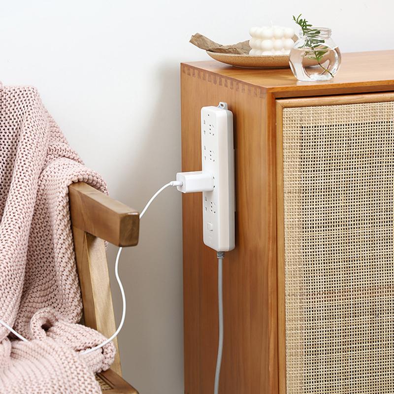 مثبت القابس المثبت على الحائط
