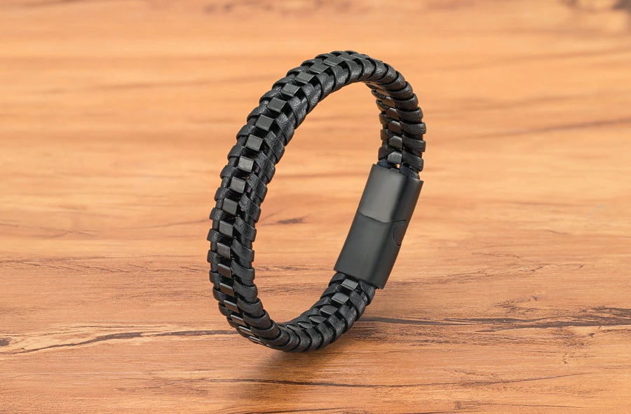 Bracelet homme en cuir noir tressé (EGBT108)