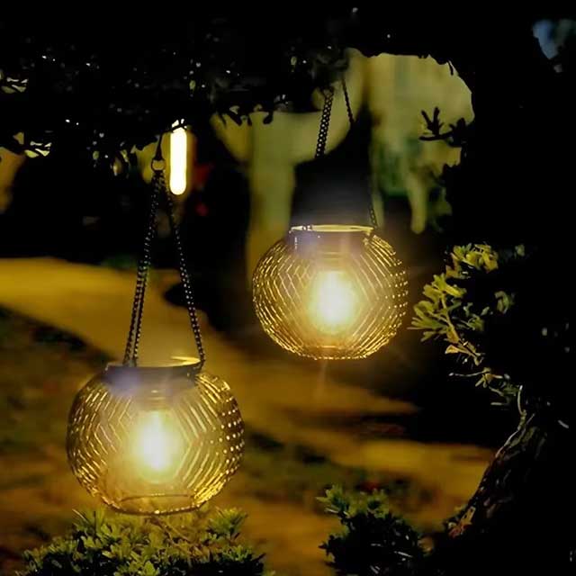Waterproof Outdoor Solar Lantern – Hanging LED Light for Yard, Garden & Pathway Decoration