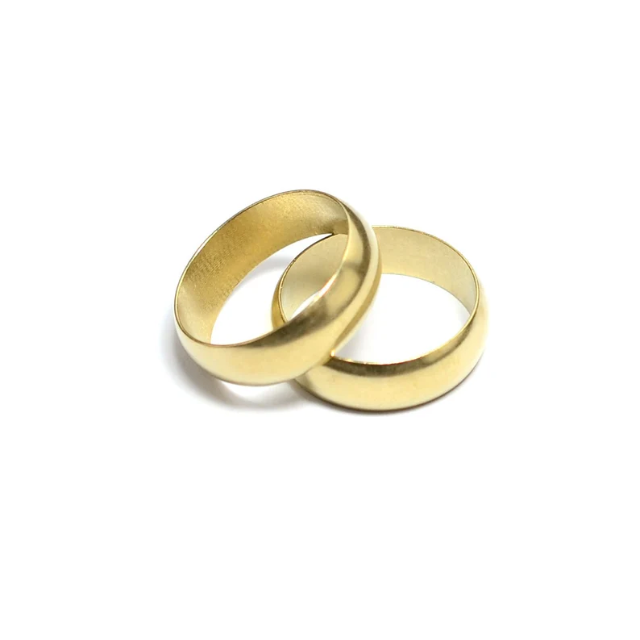 Unisex Solid Brass Wedding Band – Polished Gold Finish Minimalist Ring (4)