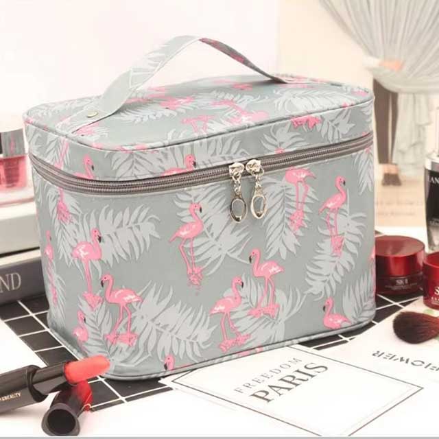Waterproof Makeup Bag for Women – High Capacity Travel Toiletry Organizer with Zipper for Cosmetics & Beauty Essentials