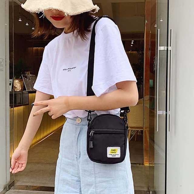 Women's Korean Fashion Nylon Shoulder Bag – 2022 Casual One-Shoulder Small Square Bag with Cute Animal Motifs