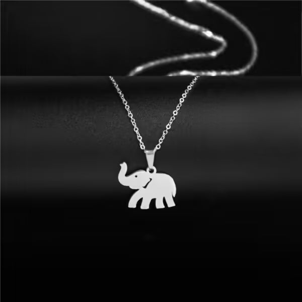 Collier pendentif éléphant bohème pour femme (EGN153)