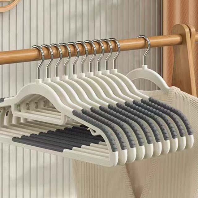 Seamless Wide Shoulder Clothes Hanger – Anti-Slip & Anti-Bulging, Thickened for Dry & Wet Use