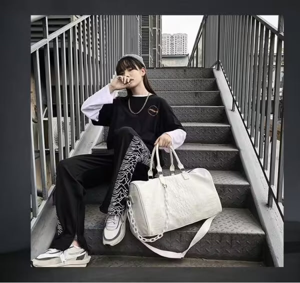 Crocodile Pattern PU Leather Unisex Hand Bag (EGB160)