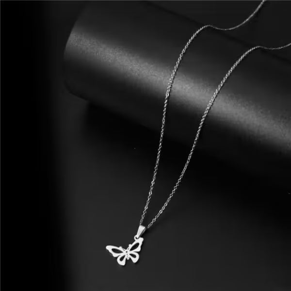 Collier ras du cou avec pendentif papillon creux pour femme (EGN152)