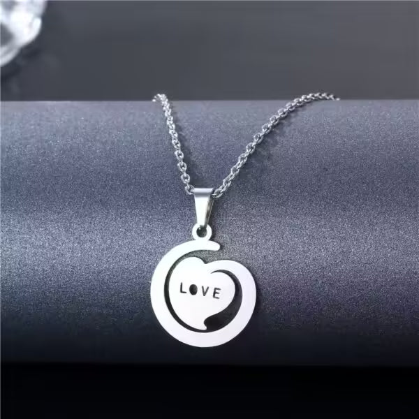 Love Heart Pendant Women Necklace(EGN190)