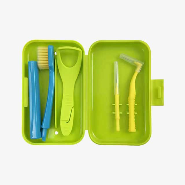 Portable Toothbrush Case & Oral Hygiene Kit – Includes Interdental Brush, Tongue Scraper, and Travel Toothbrush for Teeth Whitening