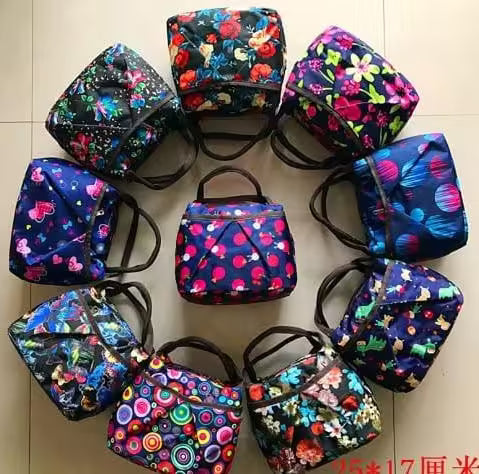 Petit sac à main de couleur aléatoire (EGB205)