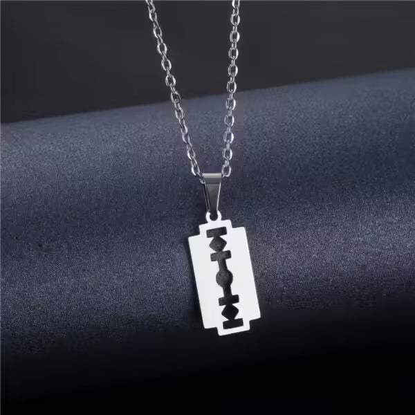 Razor Blade Pendant Men Necklace(EGN189)