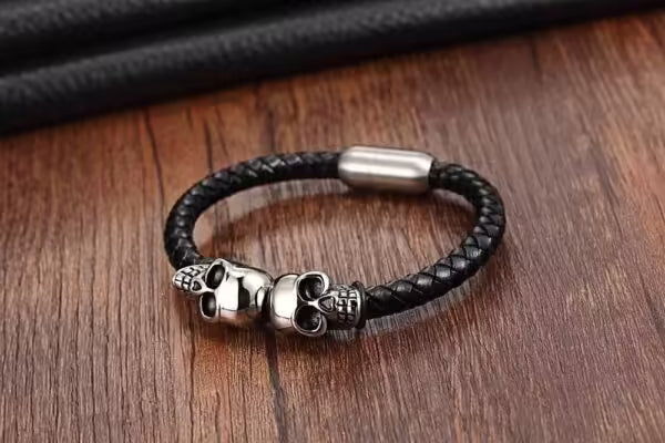 Skull Head Leather Men Bracelet (EGBT118)