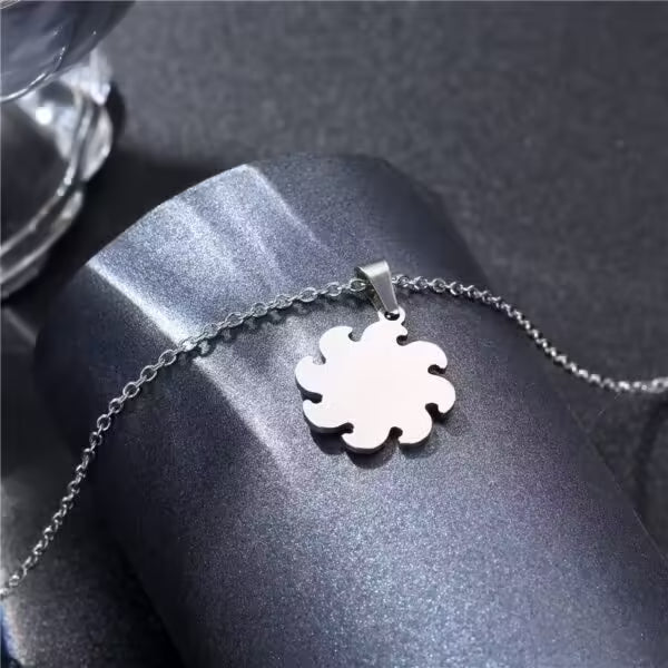 Sun Shape Pendant Unisex Necklace(EGN171)