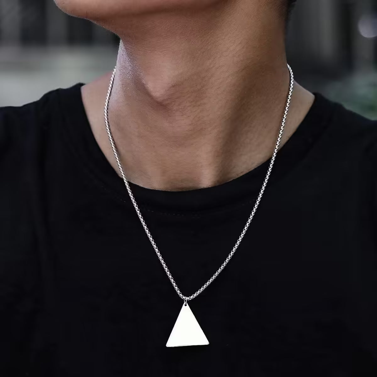 Collier unisexe avec pendentif triangle (EGN067)