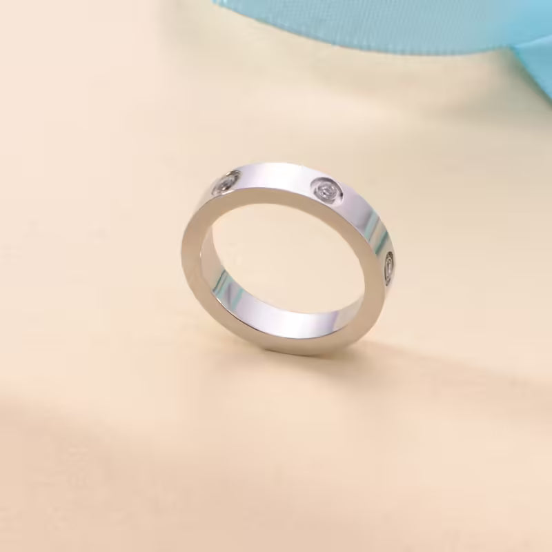 Bague femme en acier inoxydable avec zircon (EGR051)
