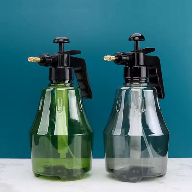 1PC Premium Plastic Pressure Spray Bottle – Adjustable Nozzle, High-Pressure Mist & Powerful Air Pressure Technology