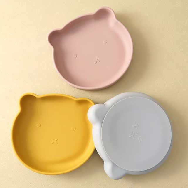 1PC Silicone Baby Suction Plate – Cartoon Bear Shape Baby Feeding Dish for Toddlers | Non-Slip Training Plate & Food Storage Tableware