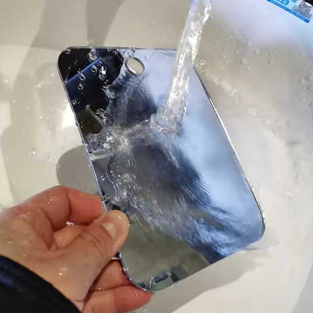 1PCS Acrylic Mirror with Wall Suction – Portable Shower Mirror for Shaving & Makeup, Ideal Bathroom & Travel Accessory