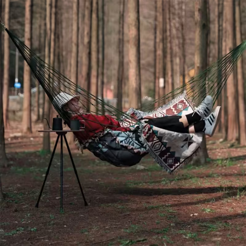 Relax in Nature: Outdoor Hammock for Comfort and Serenity
