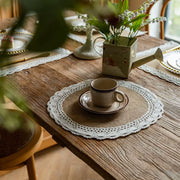 Sets de table tissés en jute | Napperons tressés rustiques en jute naturelle avec bordure en dentelle | Décoration de table de ferme pour les fêtes et les repas quotidiens