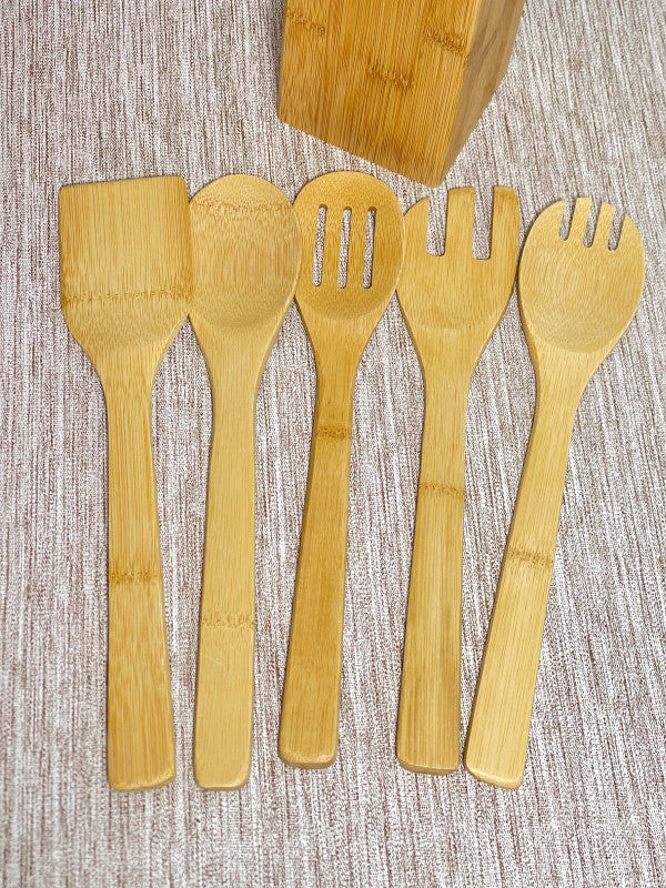 Set of 5 Bamboo Kitchen Utensils with Stand