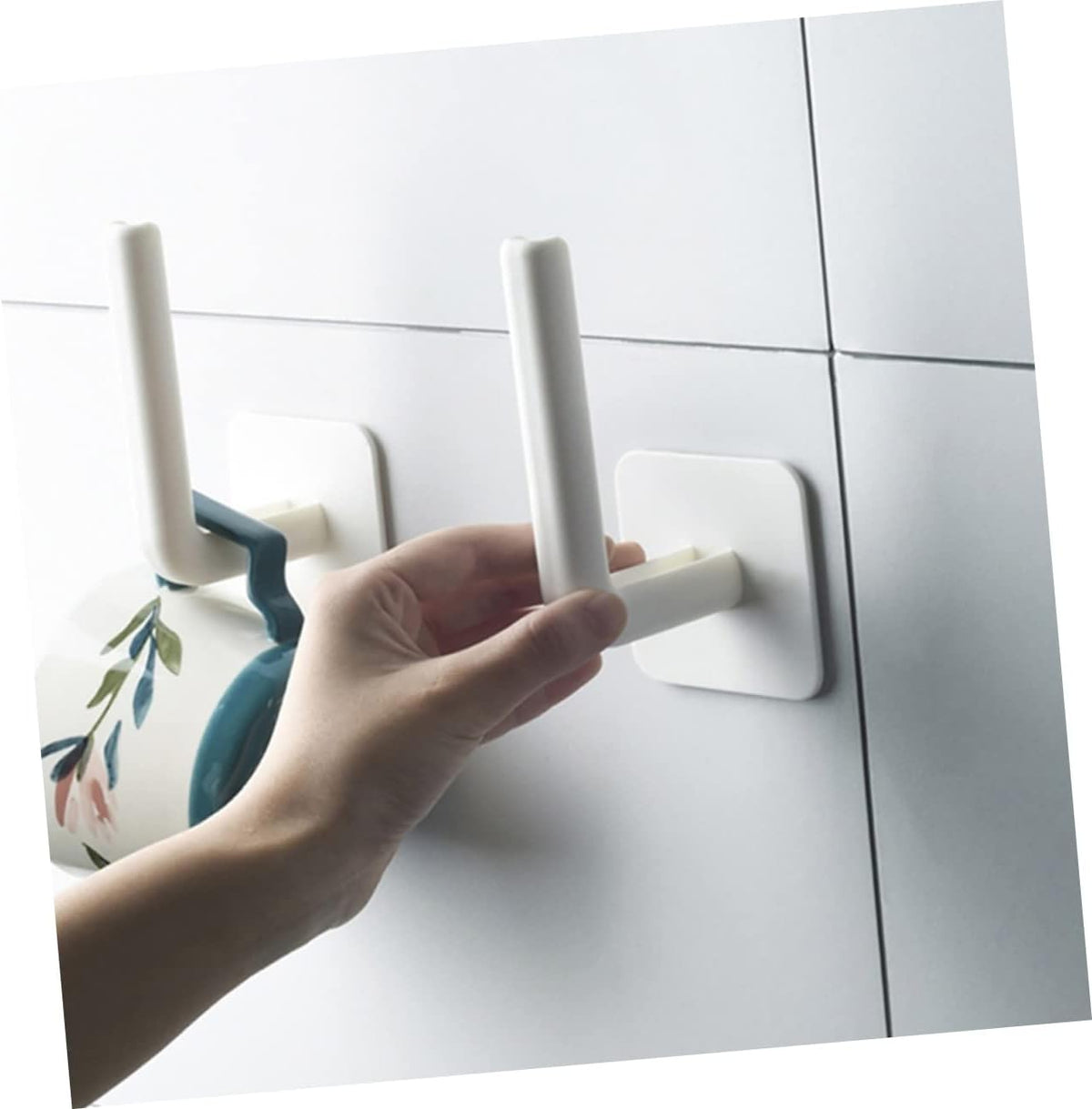 Crochets multifonctionnels sans perçage – Support mural de cuisine pour chiffons paresseux – Organiseur vertical pour essuie-tout et film alimentaire