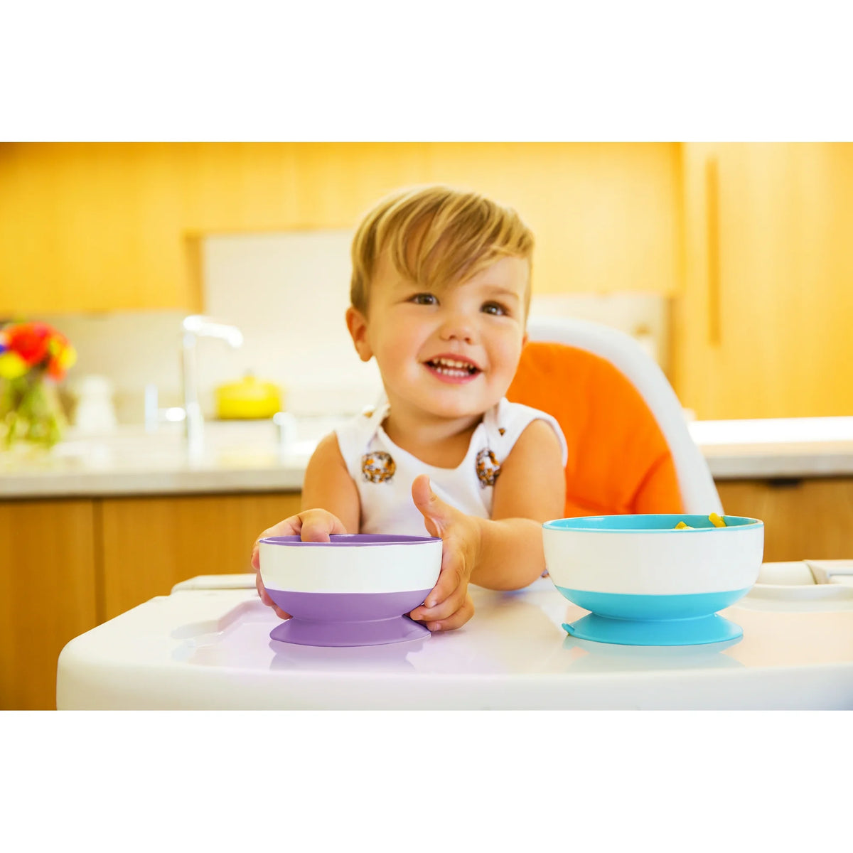 Munchkin® Stay Put Suction Round Bowls, Plastic, Multi-Color, 3 Pack