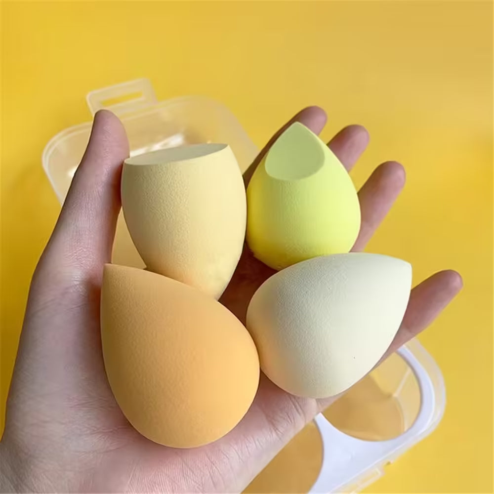 Ensemble d'éponges à maquillage douces - 3 ou 4 œufs de beauté pour une application impeccable du fond de teint et de la poudre - Indispensables du maquillage féminin