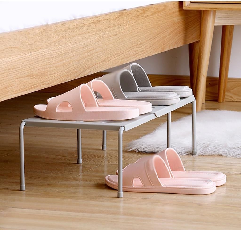 Étagère à chaussures en plastique multicouche non réglable – Organisateur de baskets et de chaussons peu encombrant pour armoires familiales et dortoirs (blanc/gris)
