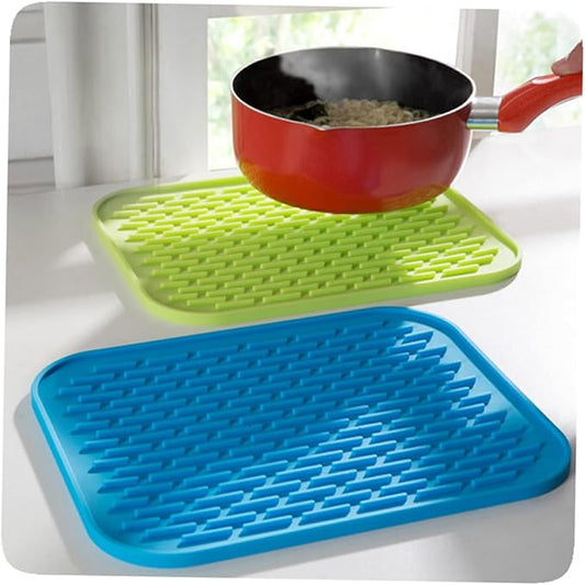 [16*22CM] Silicone Anti-Hot Insulation Pad – Square Non-Slip Coaster & Heat-Resistant Pot Mat for Kitchen Tableware