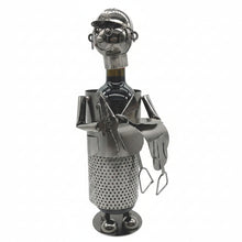 Porte-bouteilles de vin en métal eXODA JoJo – Casier à vin décoratif au design jockey pour la maison ou le bar