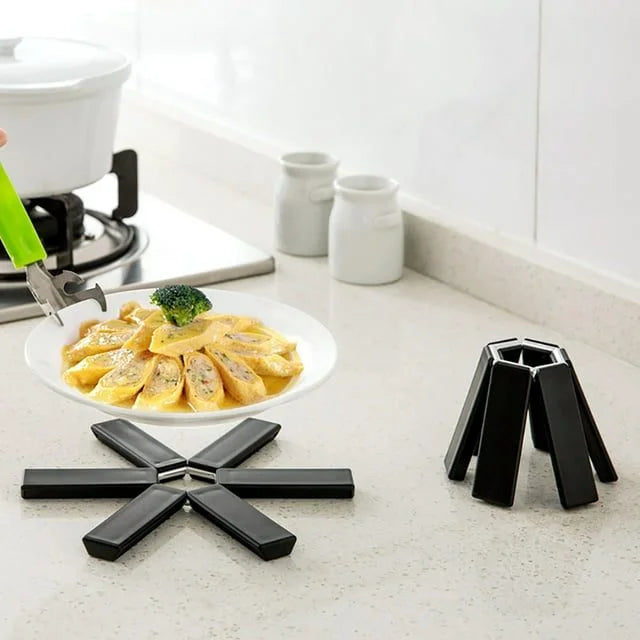 Foldable Silicone Pot Mat – Heat Resistant Non-Slip Trivet for Hot Pots, Pans & Kitchenware