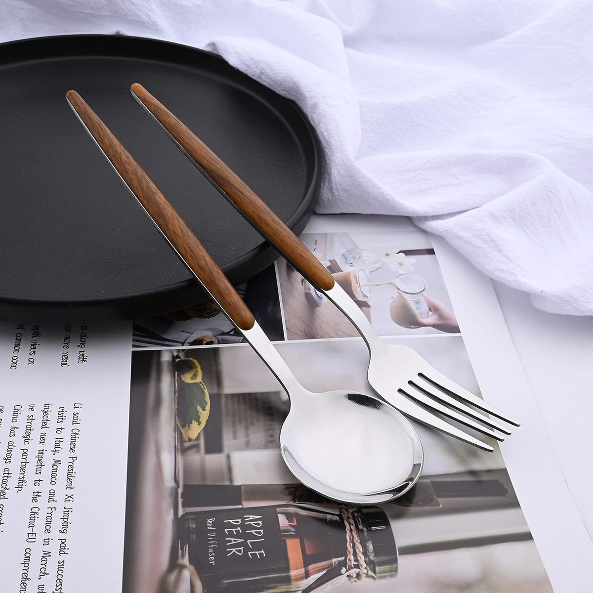 Ensemble de couverts en acier inoxydable – Manche imitation bois vintage – Kit de vaisselle occidental professionnel avec couteau à steak, fourchette, cuillère et cuillère à café (poli miroir)