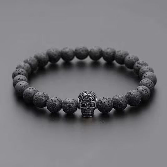 سوار من خرزات الحمم البركانية برأس جمجمة مقاس 8 مم (EGBT289) 