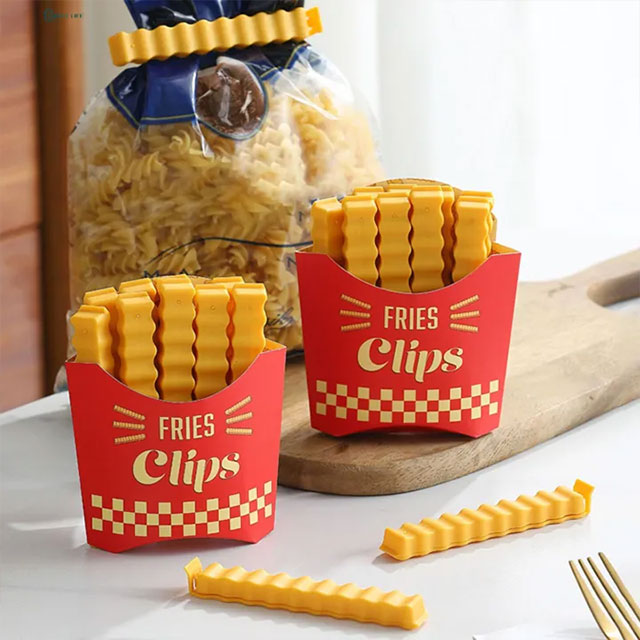 Airtight Food Clips – Reusable Fried Chips-Shaped Bag Sealers | A Set Of 12 |Moisture-Proof Snack Clips with Storage Box – Kitchen Essential for Southeast Asian Buyers