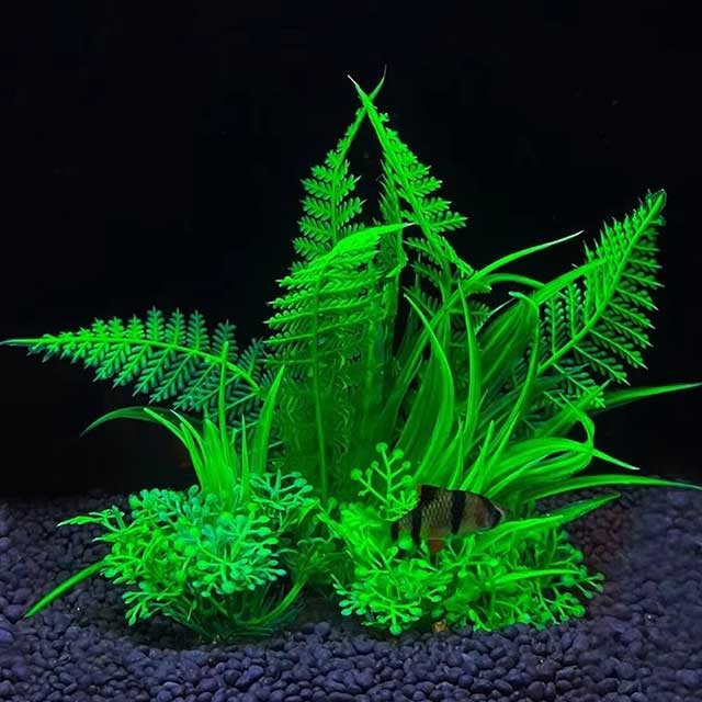 Aquarium Artificial Plant Decoration – 5.5 Inch Plastic Water Grass, Fish Tank Ornament for Aquascaping & Fish Bowl Decor