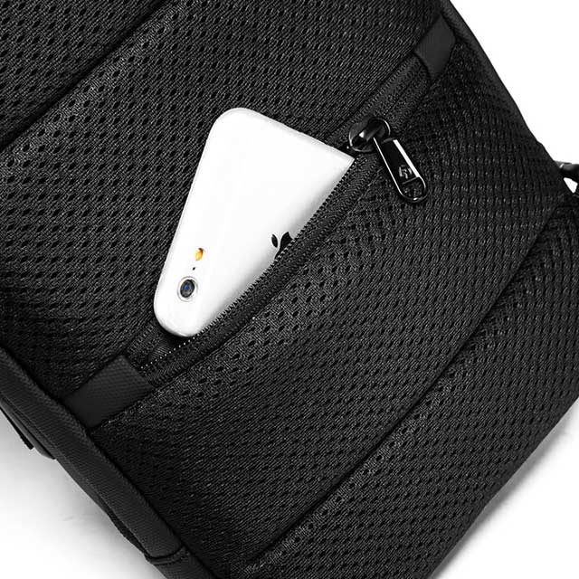BANGE Waterproof Chest Bag – Anti-Theft Crossbody Sling Bag for Men & Women